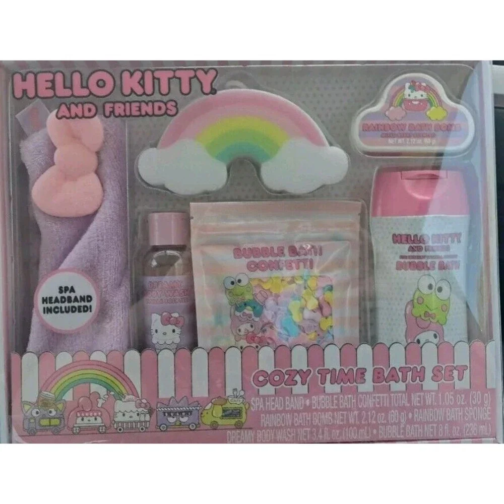 Hello Kitty and Friends Cozy‎ Time Bath Set 6pc